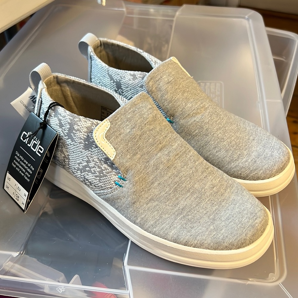 Hey Dude Emma color Moondust